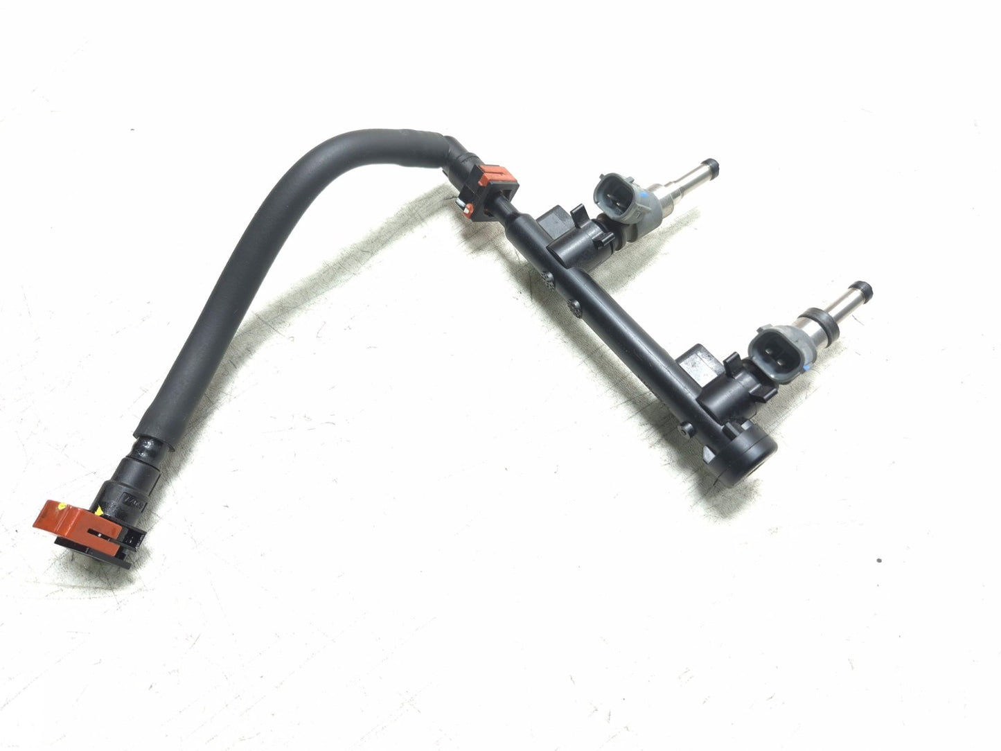 2019 Kawasaki Z400 Er400d Fuel Injector W/ Rail Assy OEM