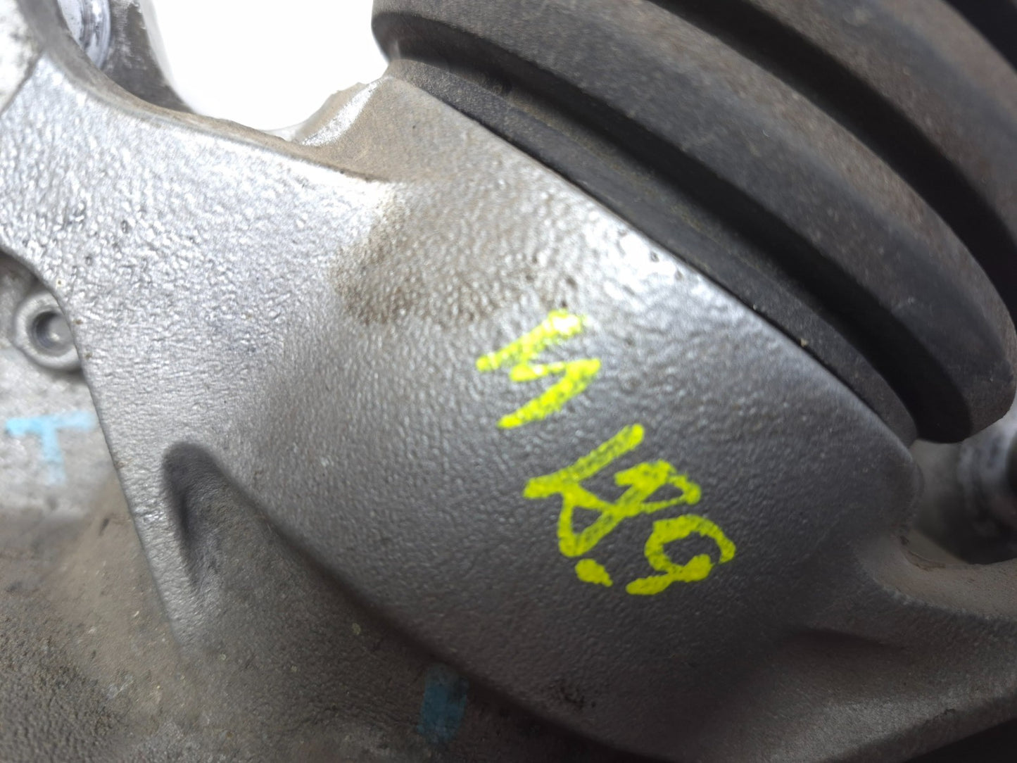 2009 Kawasaki Concours 14 Zg1400 Rear Drive Shaft Differential Gear Case OEM