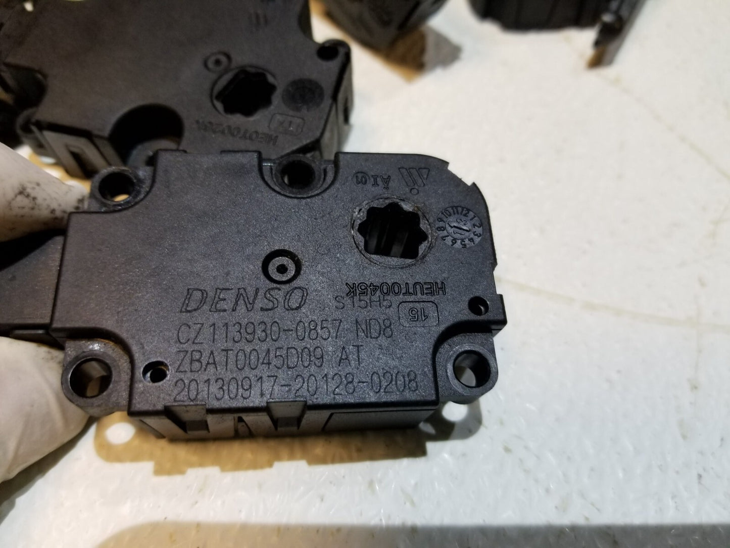 2014 Audi A6 AC Heat Door Blend Actuator W/ Wire Harness OEM