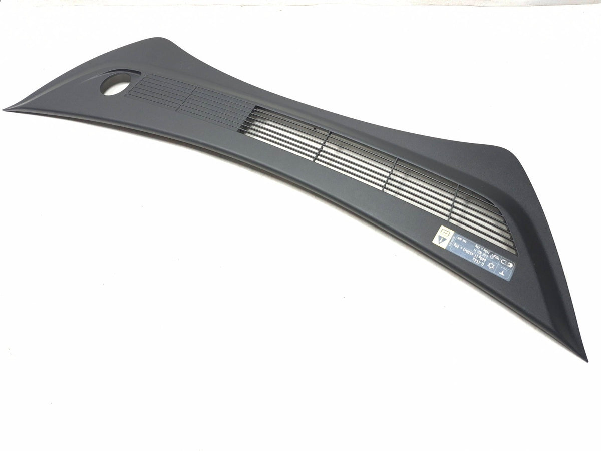 2018 Tesla Model 3 Windshield Wiper Cowl Cover 1081675-00-b OEM