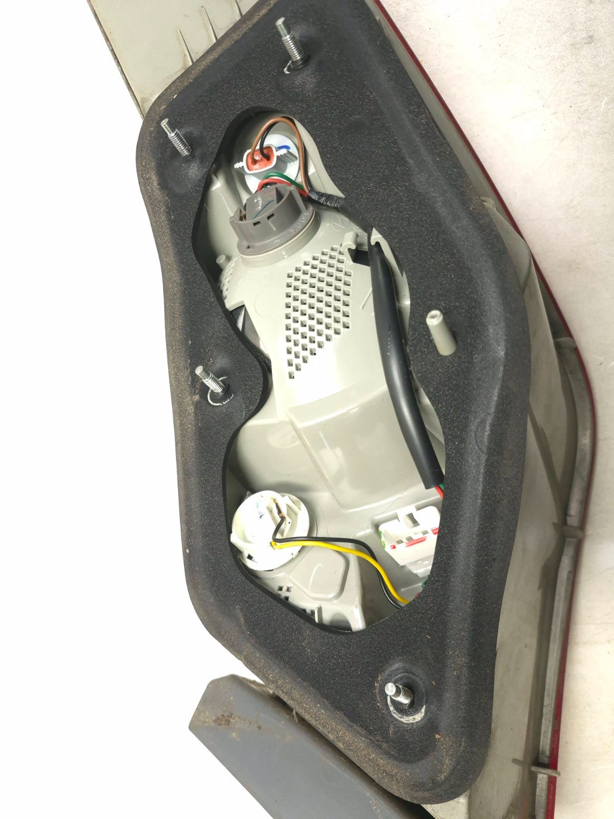 2012 Hyundai Sonata Rear Tail Light 2pcs OEM