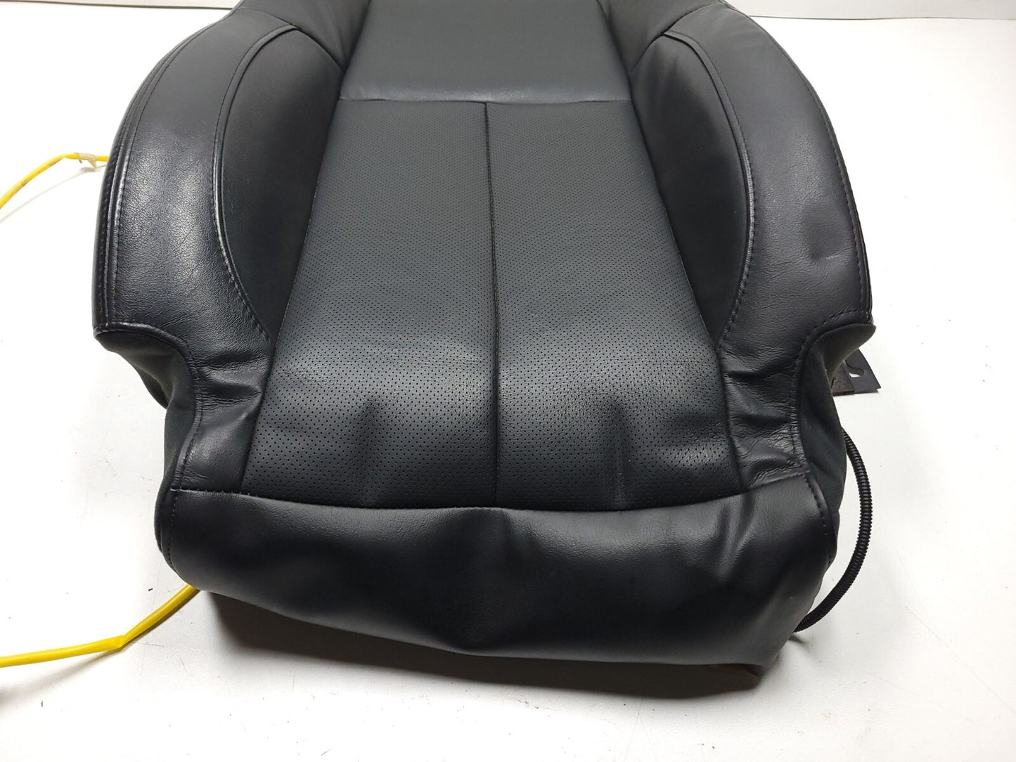 2004 - 2008 Nissan Maxima Front Seat Back Cushion Upper Passenger Right OEM