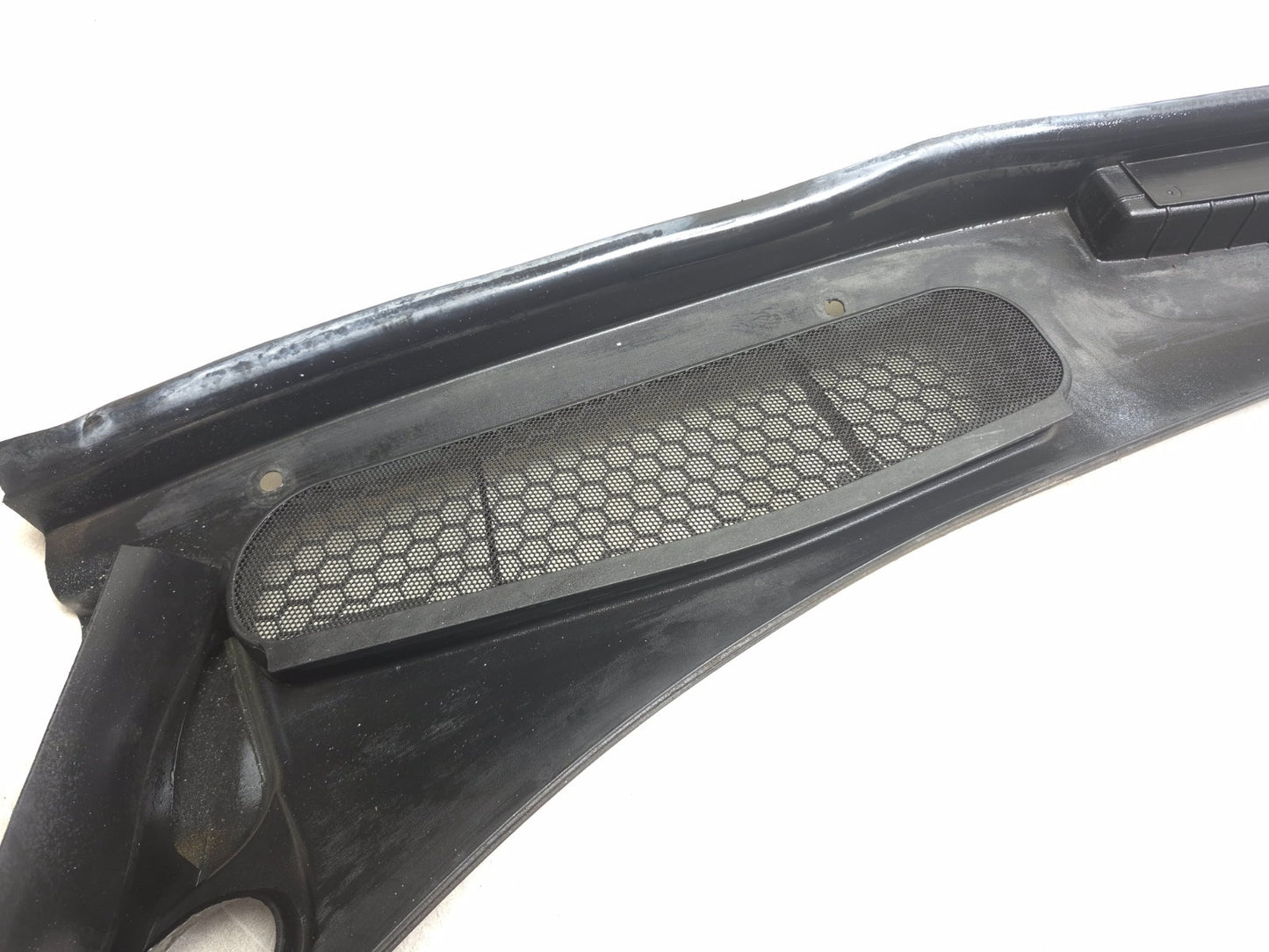 2016 Ford Transit Connect Front Windshield Cowl Grille Vent Panel Cover OEM