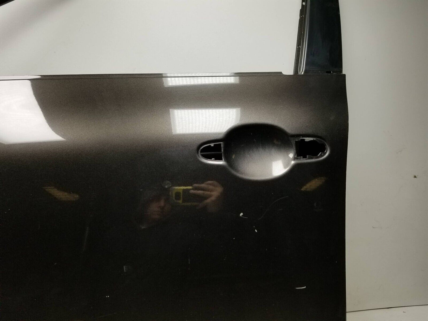 2013-2017 Nissan Juke Front Door Shell Driver Side Left *local Pickup* OEM