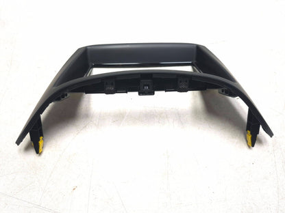 2013 Hyundai Genesis Dashboard Radio Trim Bezel oem