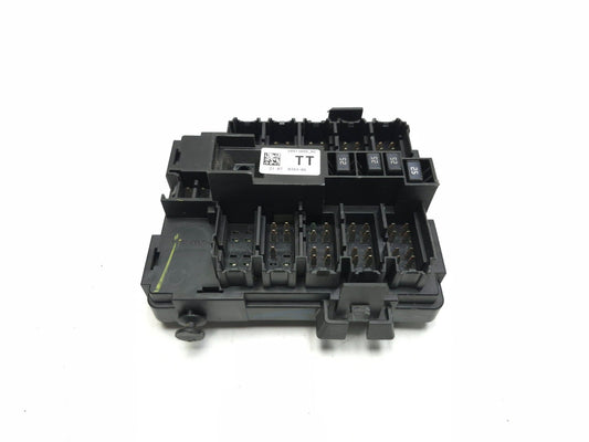 2013 Cadillac Escalade Esv Body Wiring Harness Junction Block OEM