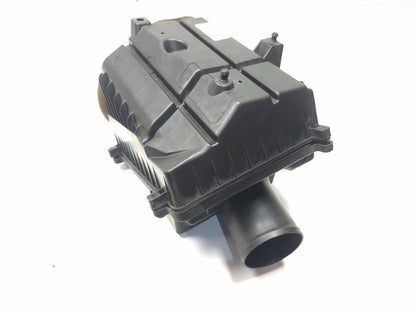 2013 Cadillac Escalade Air Box Cleaner Filter Housing OEM