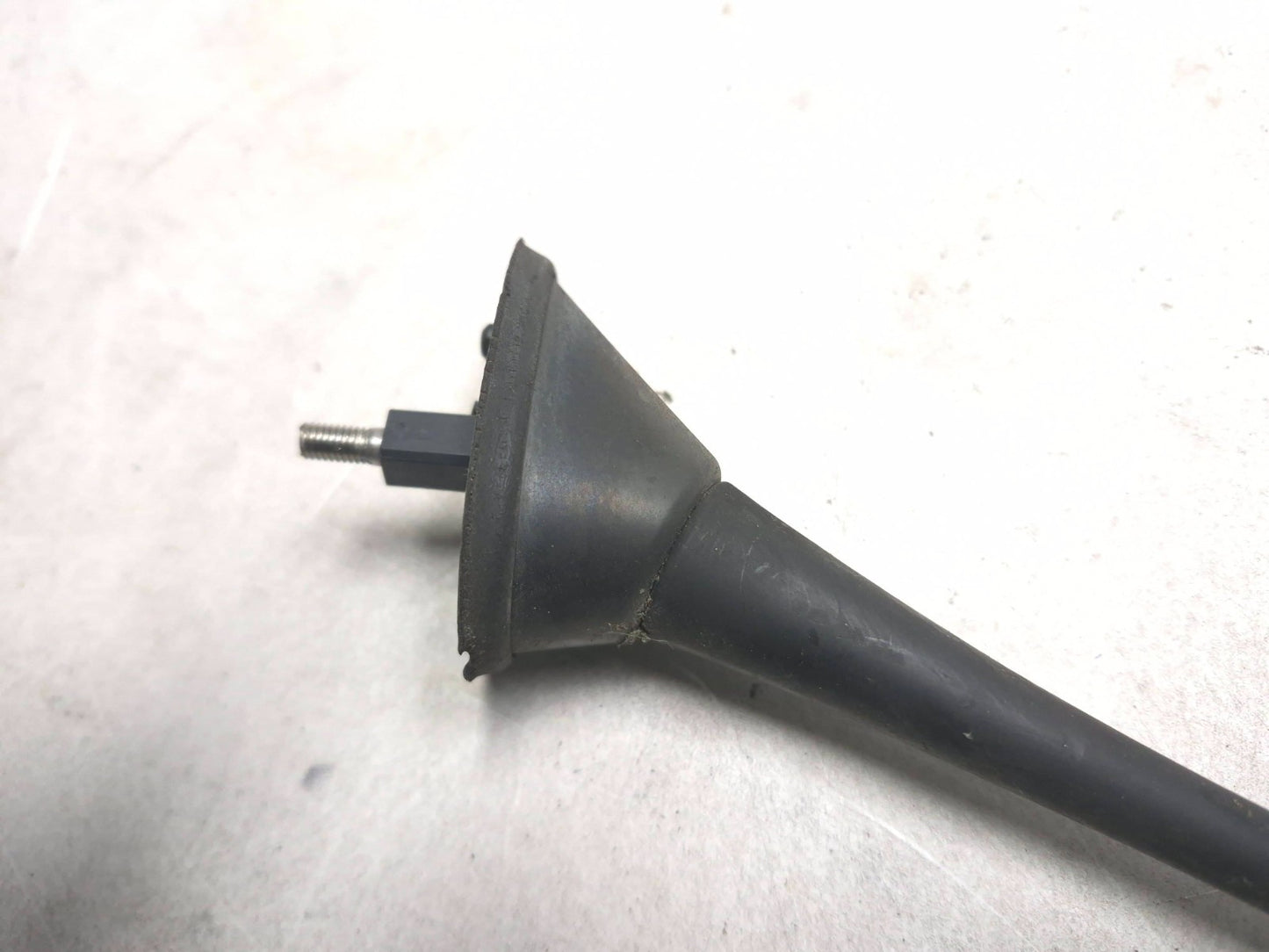 2007 Honda Fit Roof Mount Antenna OEM 39151-swa-305