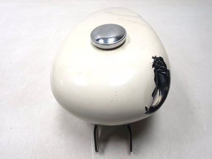 2009 Harley-davidson Sportster Xl883l Fuel Tank * Has Damage *oem