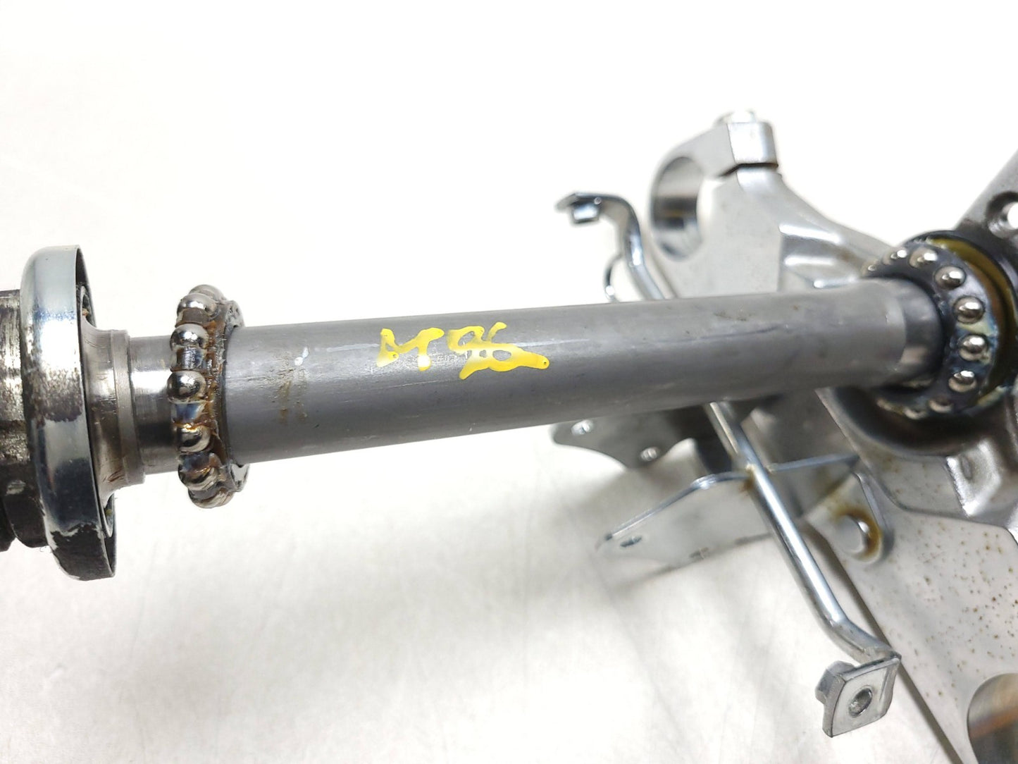 2002 Honda Magna Vf 750c Front Fork Clamp Lower Triple Tree OEM