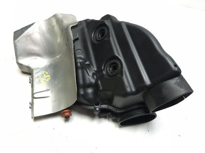 2011 BMW 750li Air Box Cleaner Filter Housing Left & Right OEM