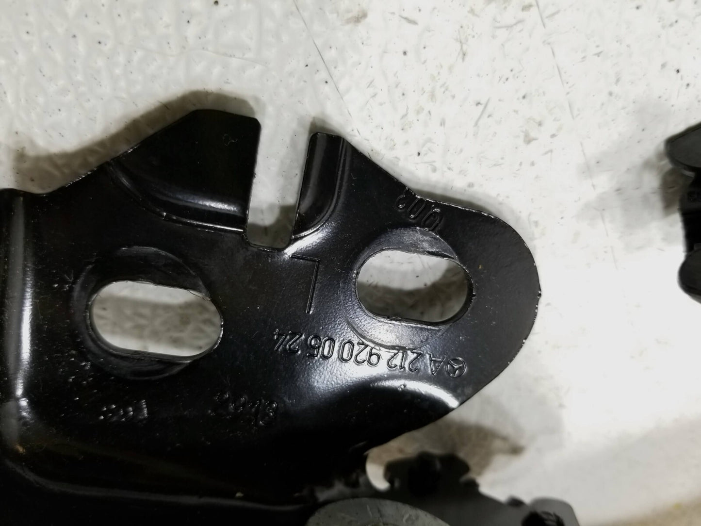 2014 Mercedes E350 Rear Seat Latch Hinge Bracket 2pcs OEM
