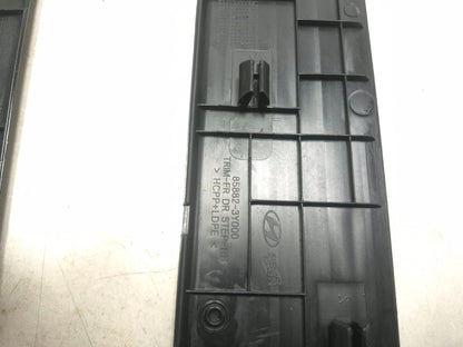 2016 Hyundai Elantra Front Door Scuff Plate Trim Left & Right Pair OEM