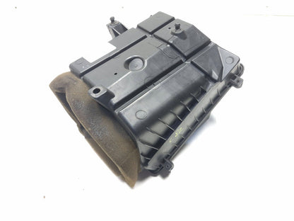 2013 Cadillac Escalade Air Box Cleaner Filter Housing OEM