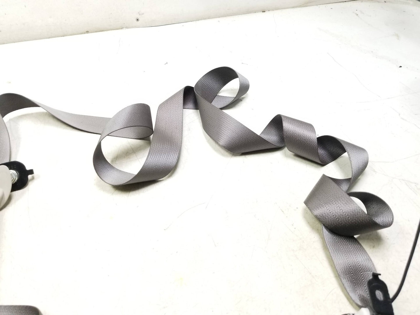 2011 - 2013 Kia Sportage Rear Seat Belt Retractor Left & Right  OEM