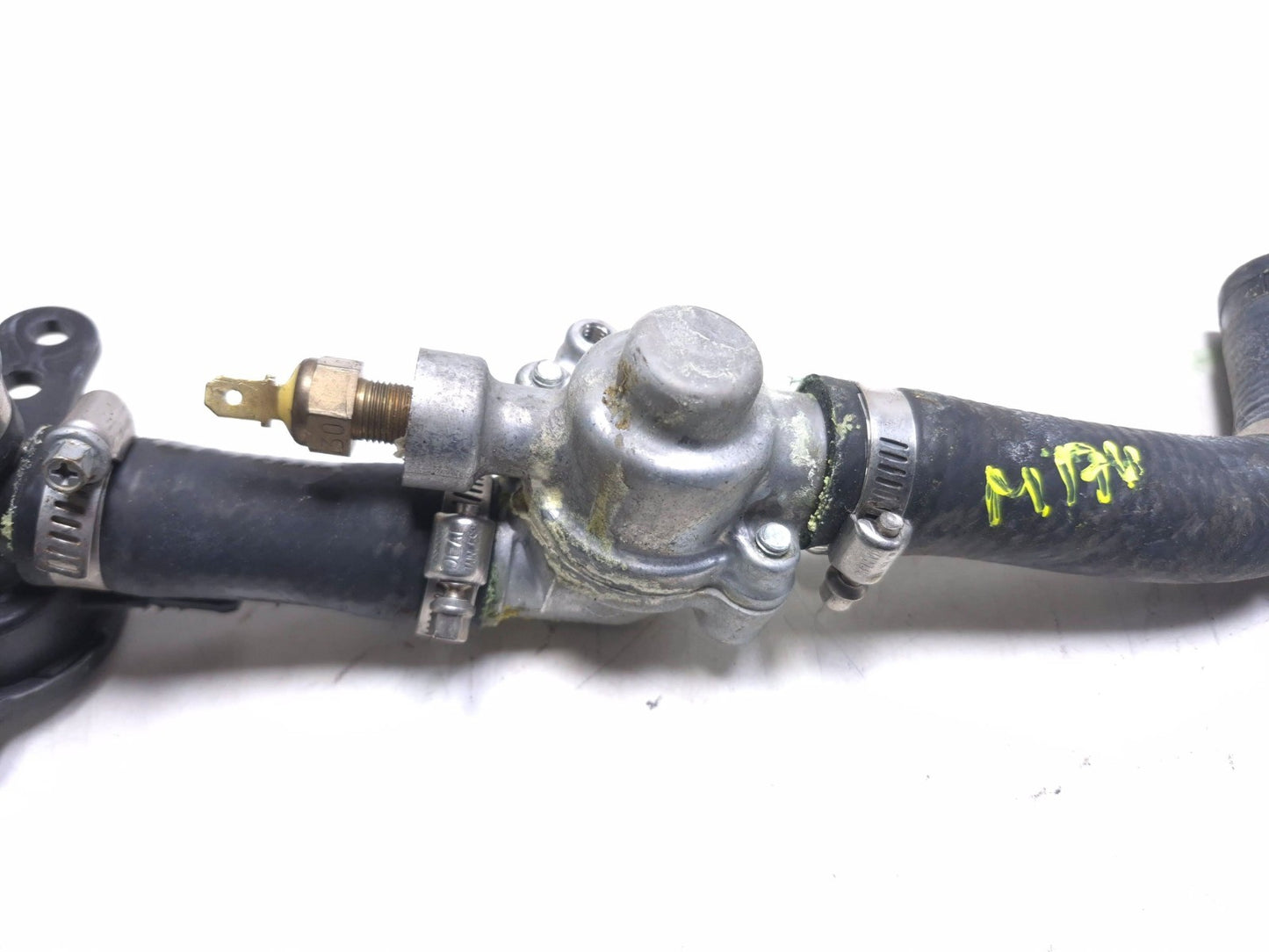 2008 Kawasaki Ninja 250r Ex250j Thermostat Housing & Radiator Cap Assy OEM