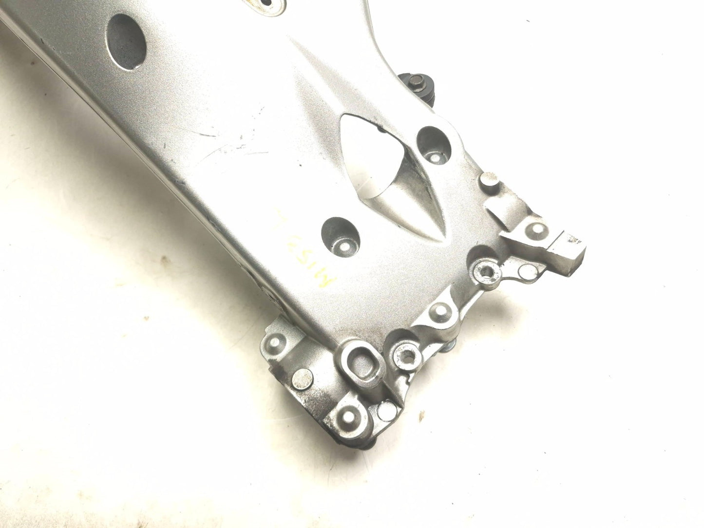 2004 Yamaha Fz6 S Main Frame Left Side OEM