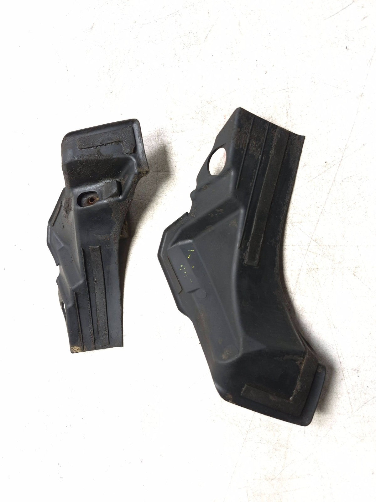 2019 Ford Ecosport Rear Upper Tailgate Panel Gutter Trim OEM