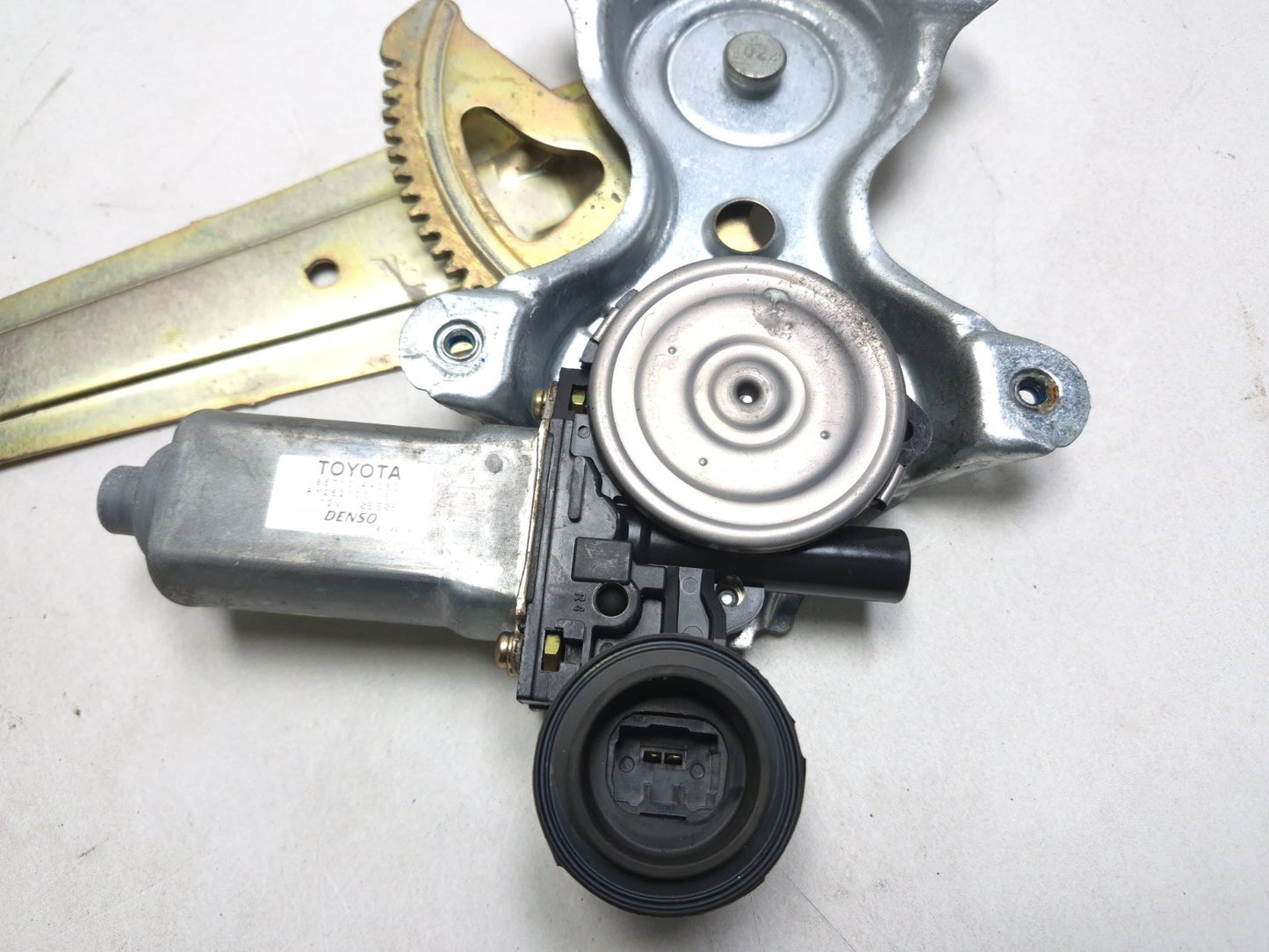 2004 Toyota Corolla Rear Door Window Motor Regulator Driver Side Left OEM