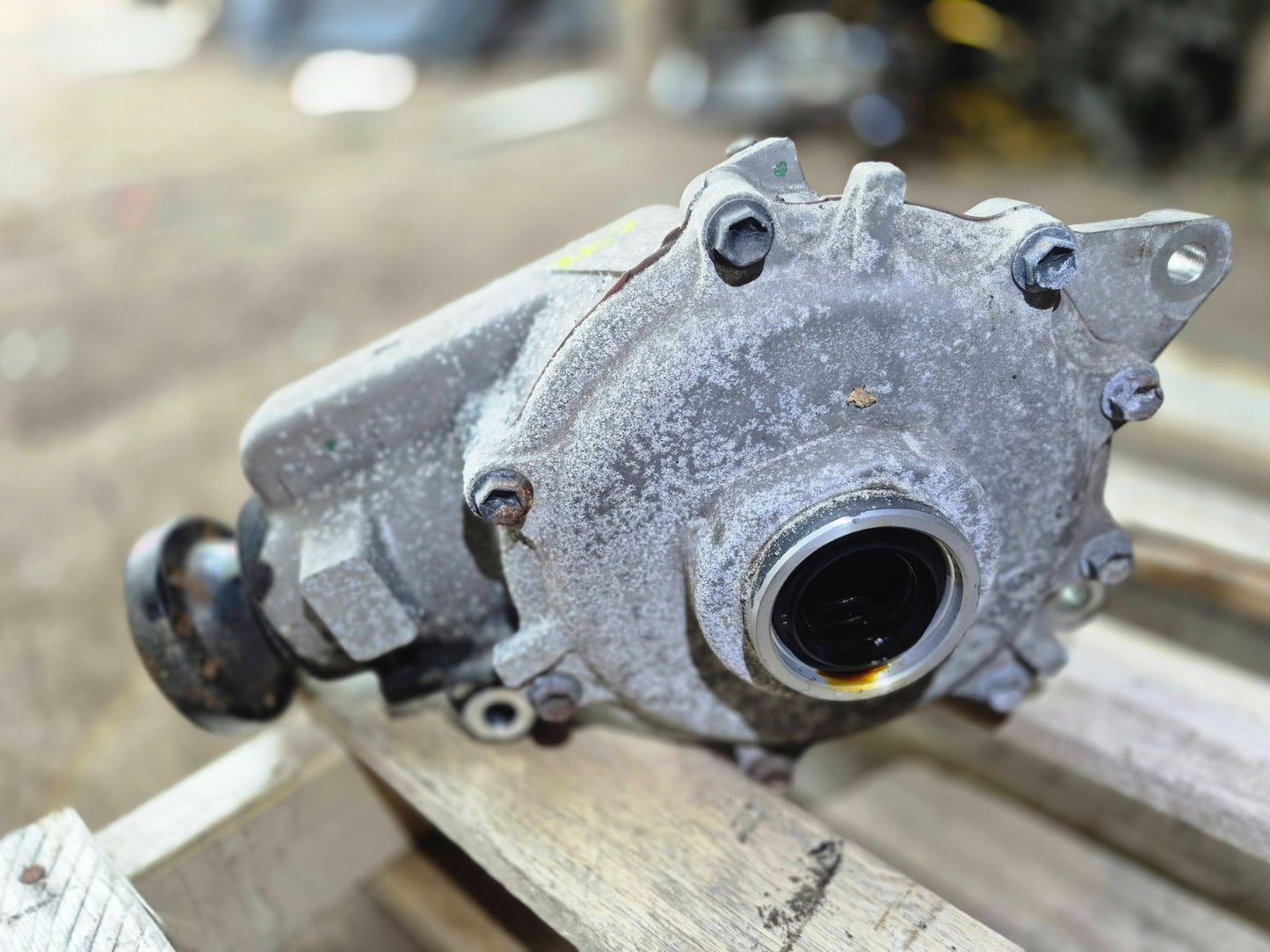 2009 Lexus IS250 Front Differential Carrier OEM