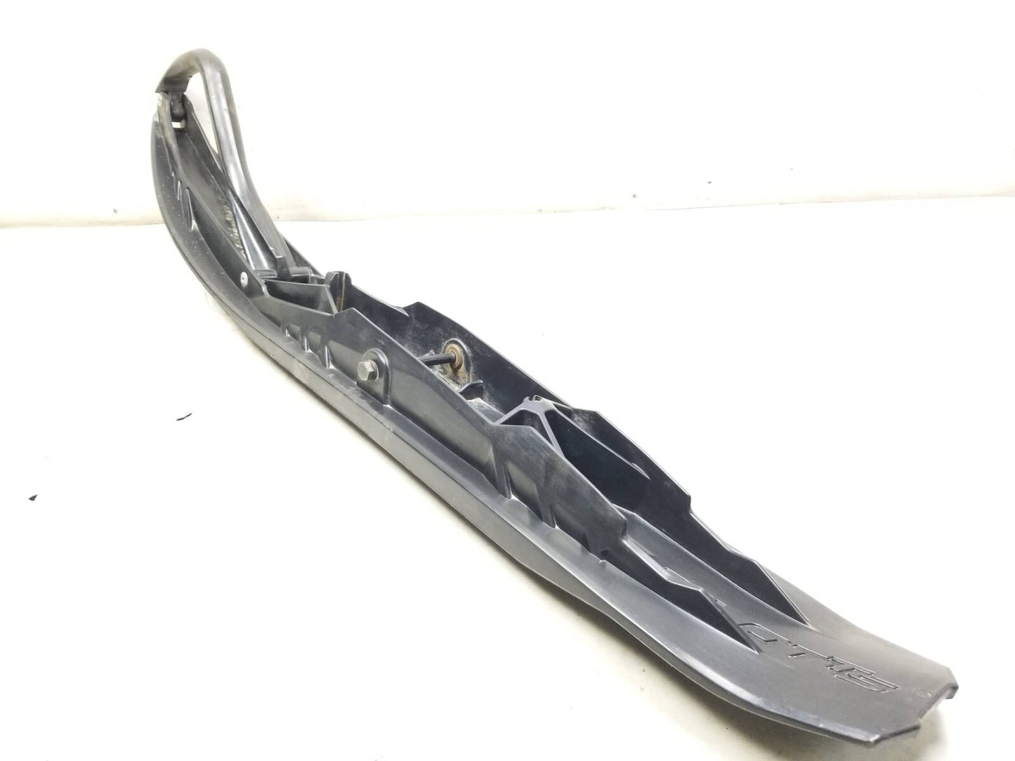 16-19 Ski-doo Renegade Enduro Ace 900 Steering Ski Pair Oem✅