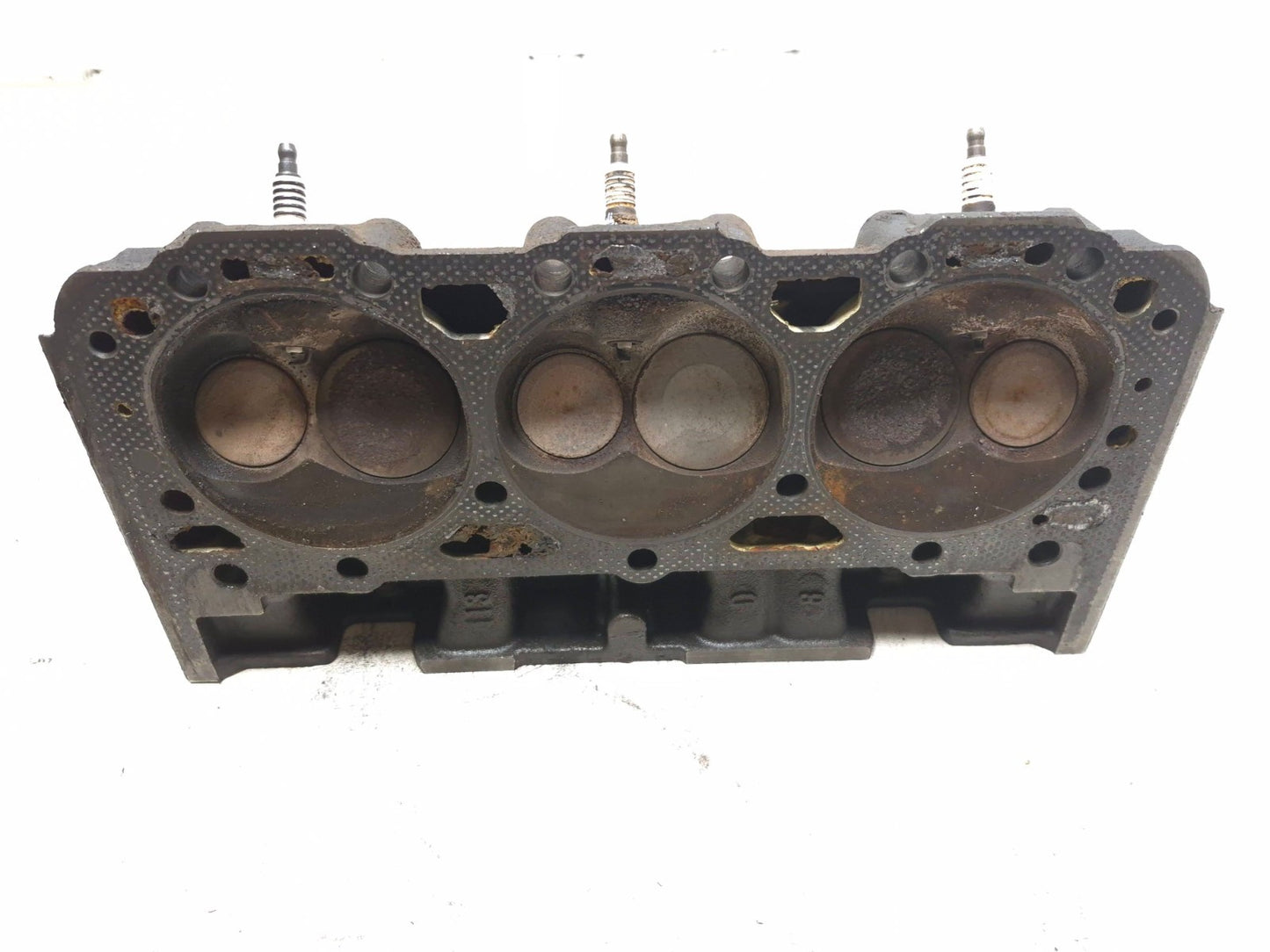 Yale Forklift V6 4.3l Engine Cylinder Head Left & Right Pair OEM