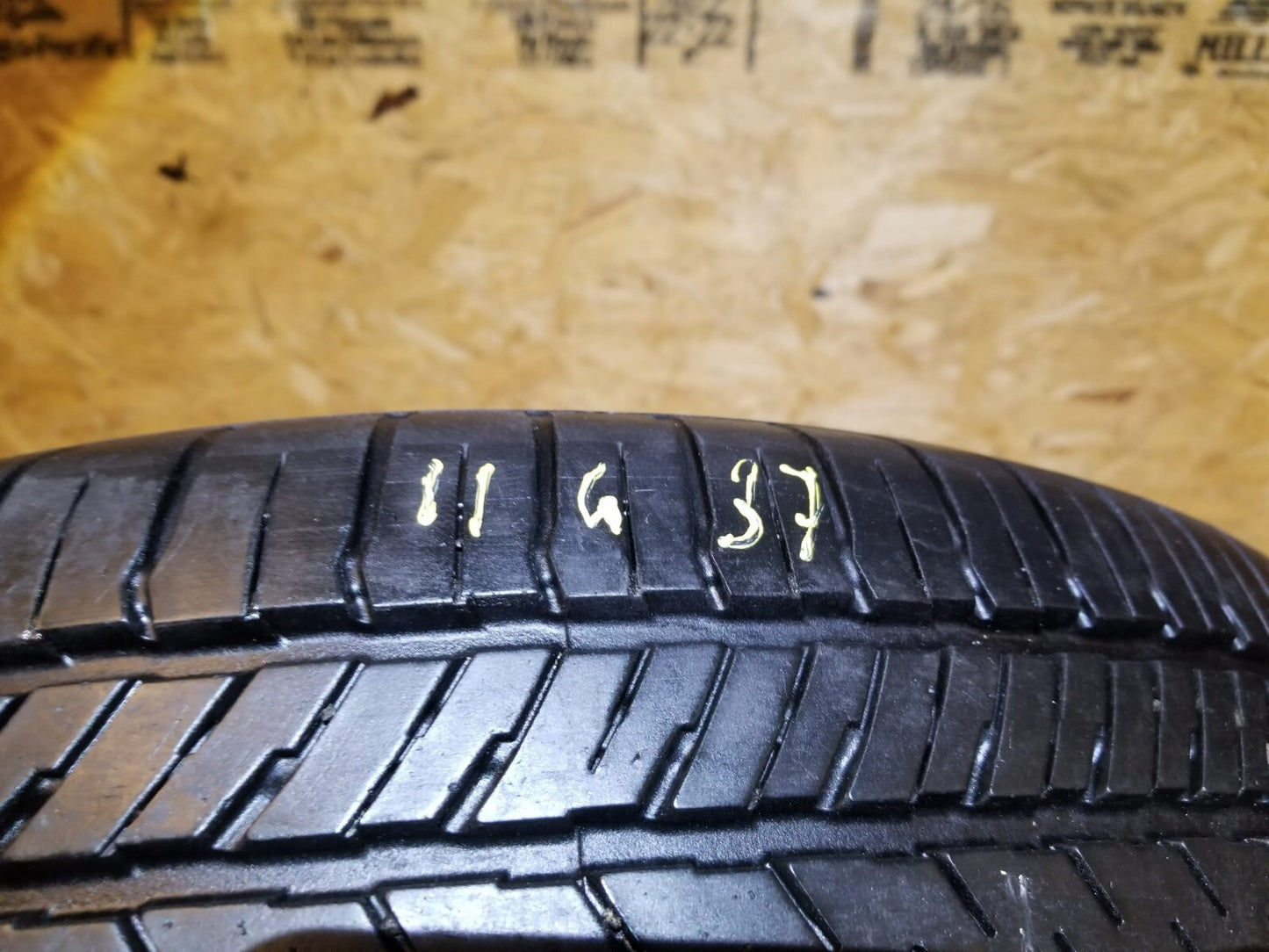 2011 Infiniti G37 Coupe Alloy Wheel Rim 17x 7-1/2 & Tire 225/60r17 OEM