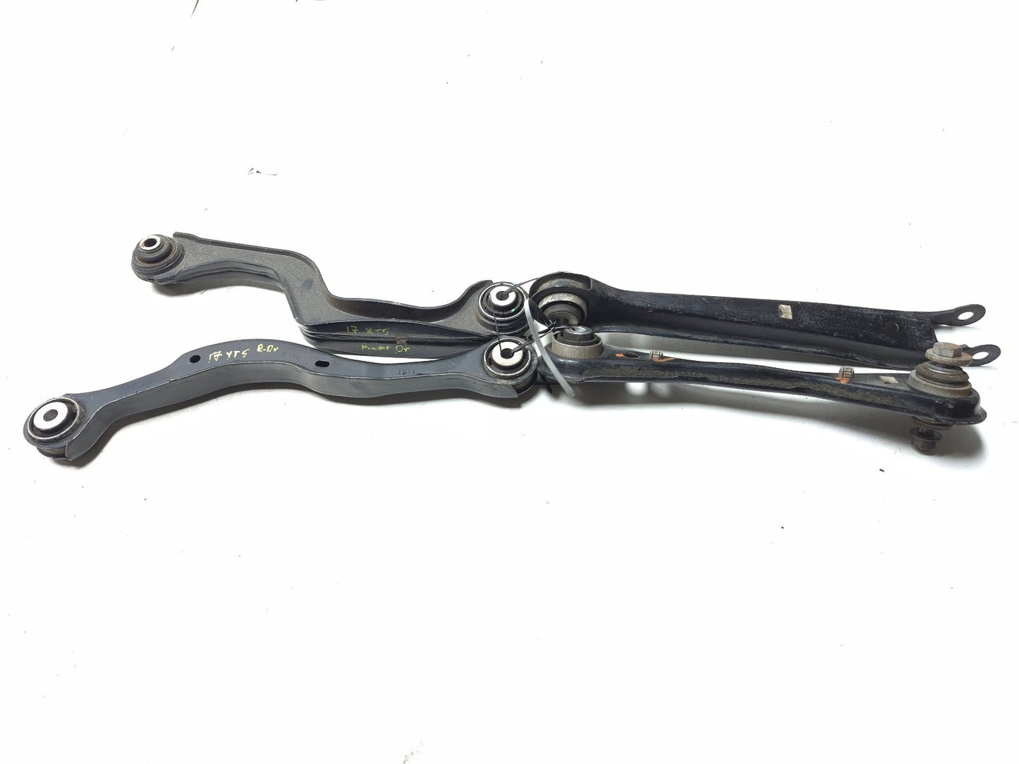 2017 Cadillac Xt5 Rear Left Suspension Control Arm OEM