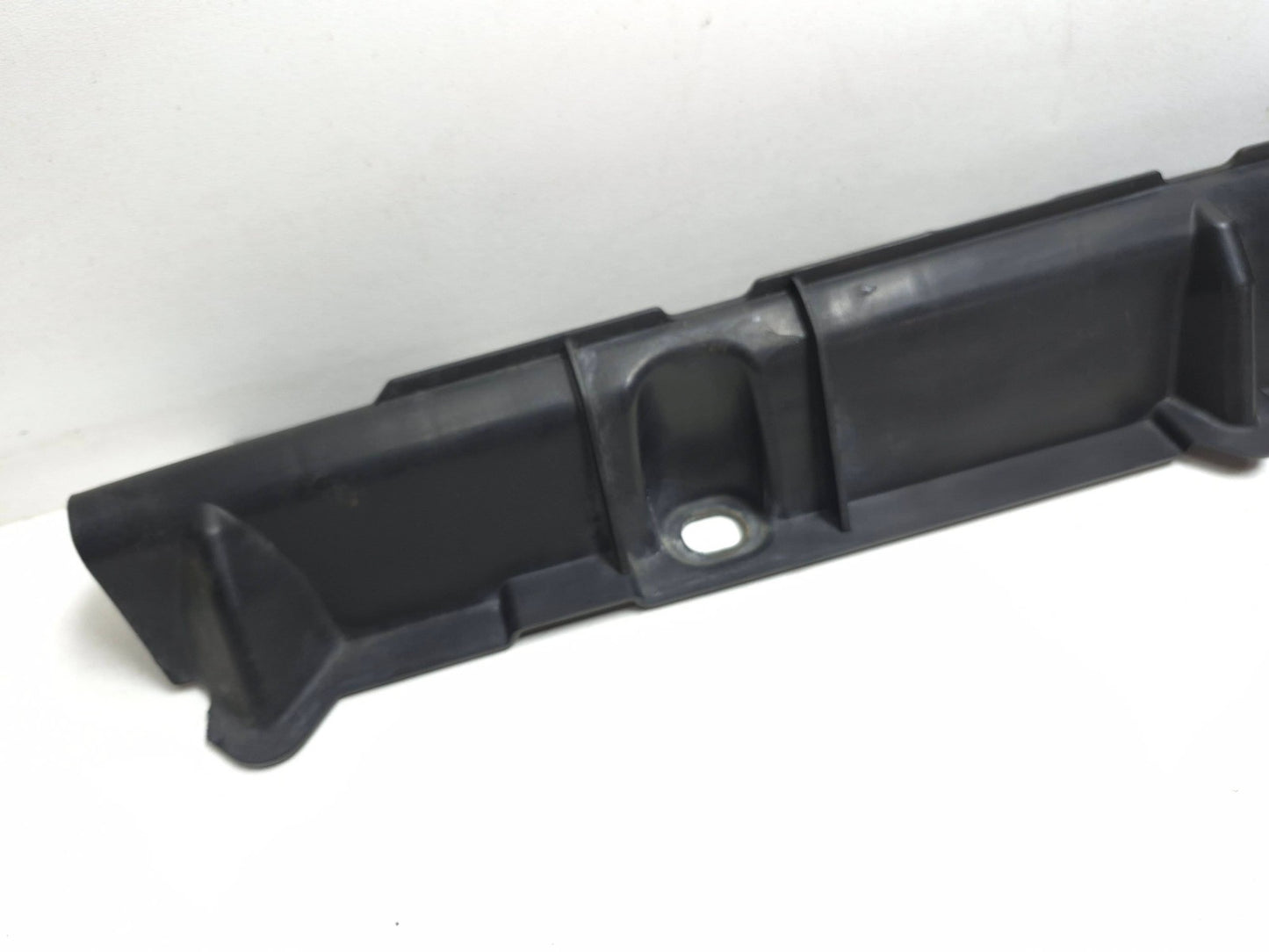 2008 BMW X6 Front Left Skirt Rocker Panel Mount Bracket OEM