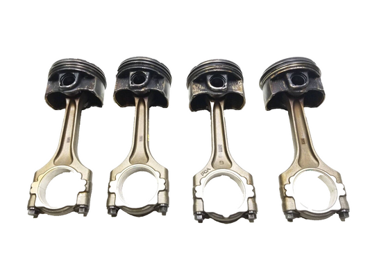 2018 Alfa Romeo Stelvio Piston W/ Connecting Rod 4pcs OEM