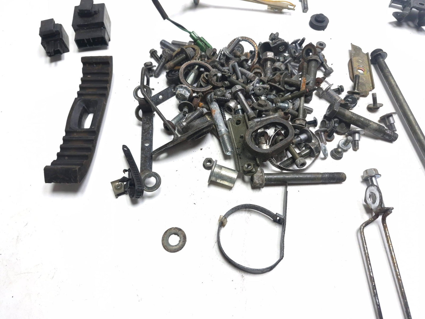 1998 Yamaha Yzf600r Misc Bolt OEM