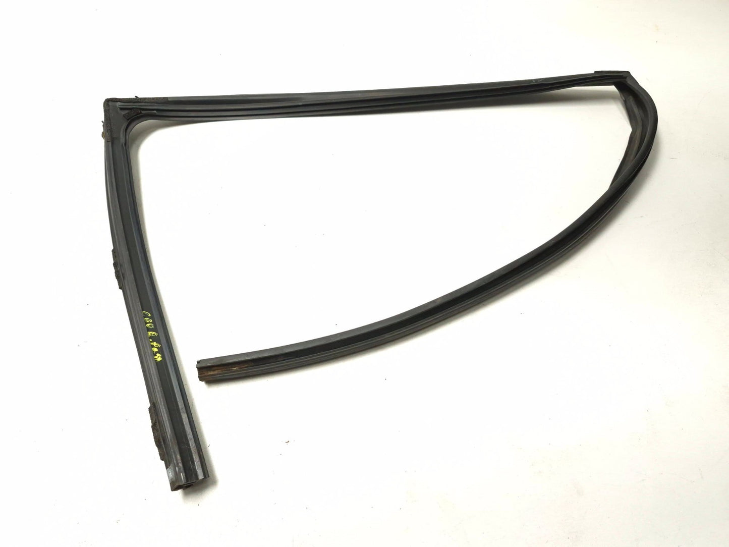 2007 Acura Tl Type-s Rear Door Weatherstrip Seal Right Passenger Side Set OEM