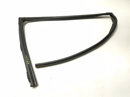 2007 Acura Tl Type-s Rear Door Weatherstrip Seal Right Passenger Side Set OEM