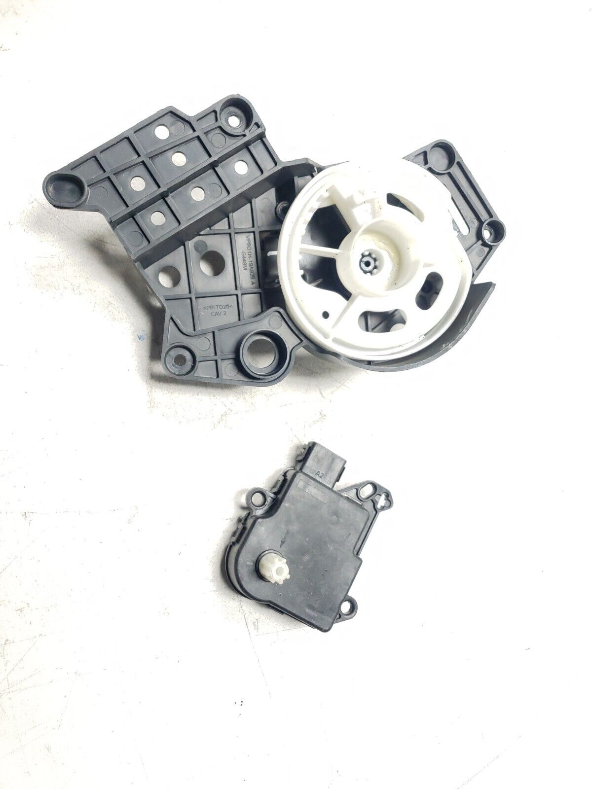 09 10 11 12 Lincoln MKS AC Core Actuator Servo Flap Motor  2pcs OEM
