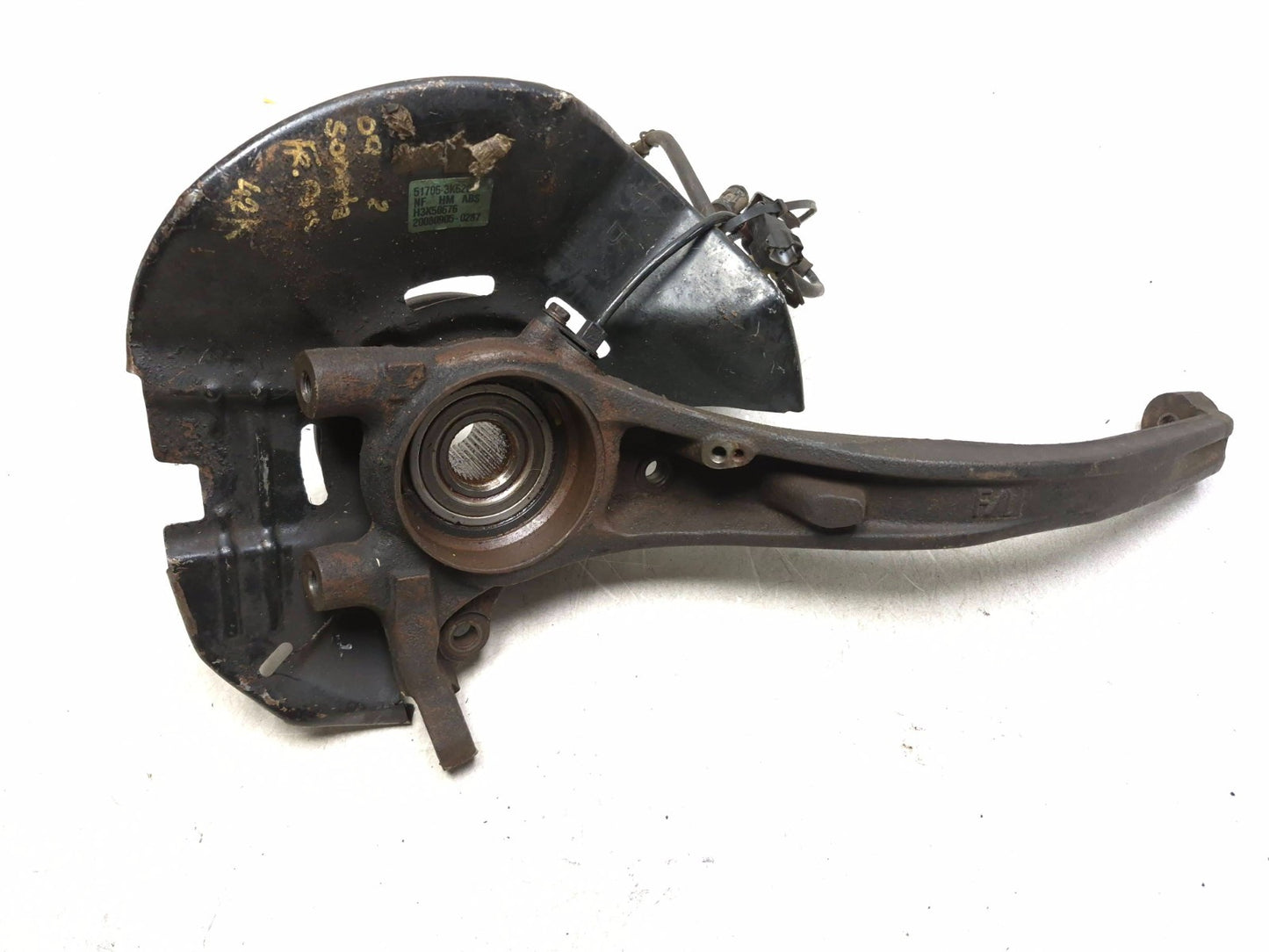 2009 Hyundai Sonata Front Spindle Knuckle Wheel Hub Passenger Side Right OEM