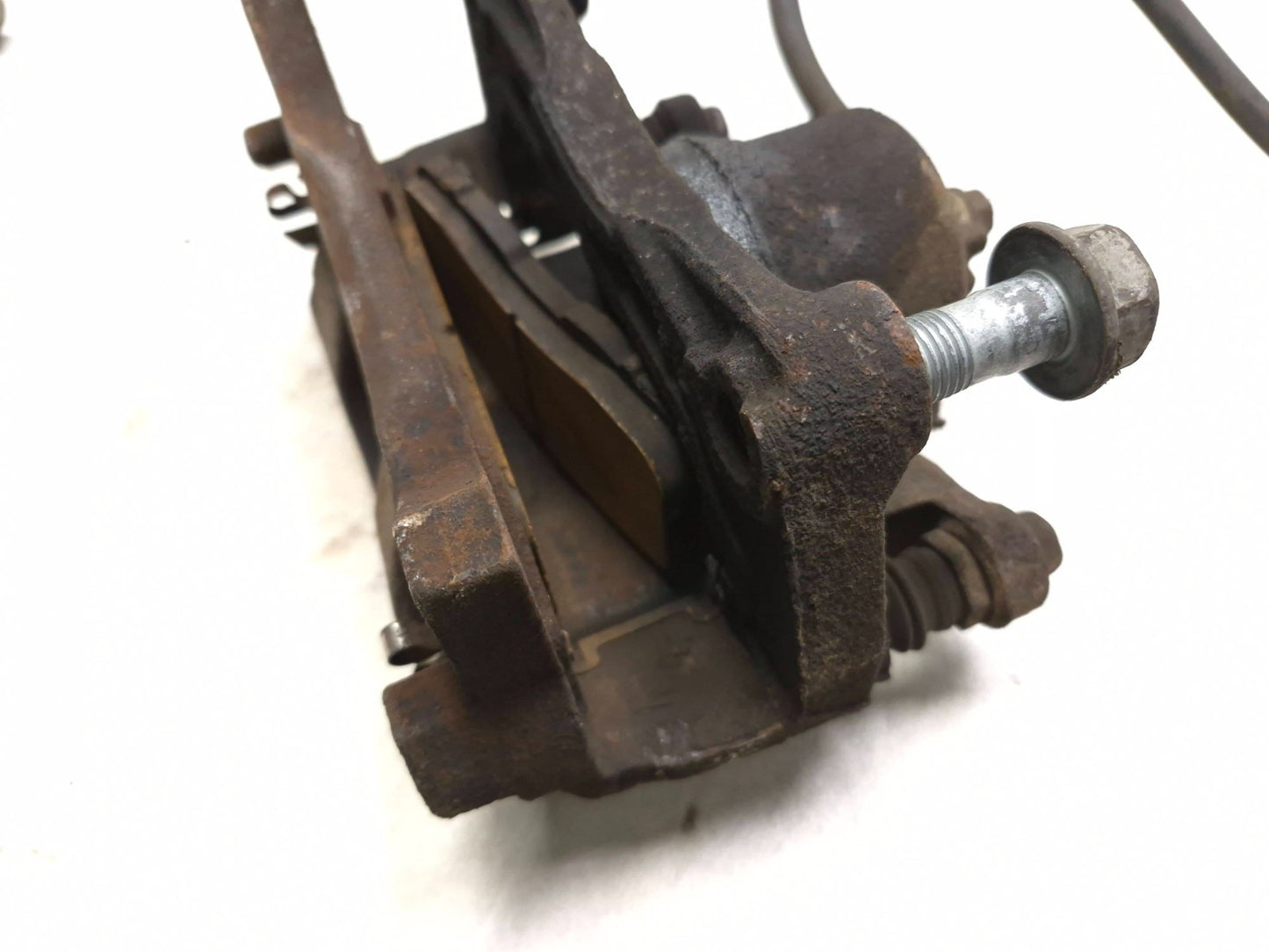 2018 Nissan Altima Front Brake Caliper Left & Right OEM