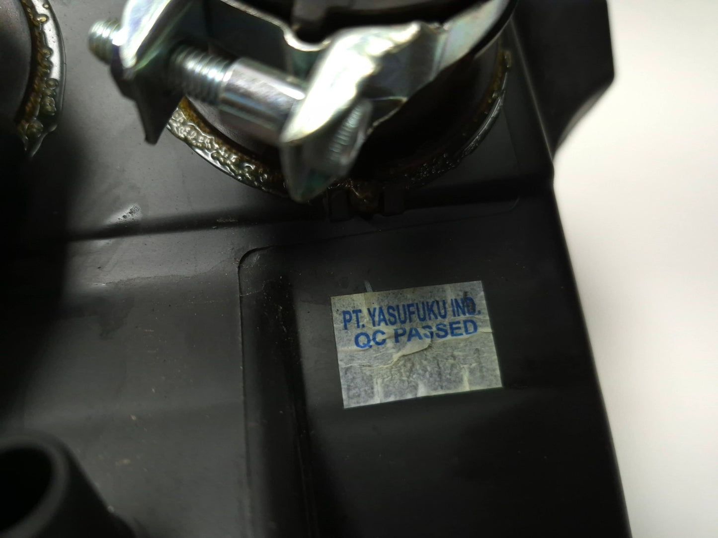 2025 Yamaha R3 Yfz320 Air Cleaner Box & Air Cut Valve Pair OEM