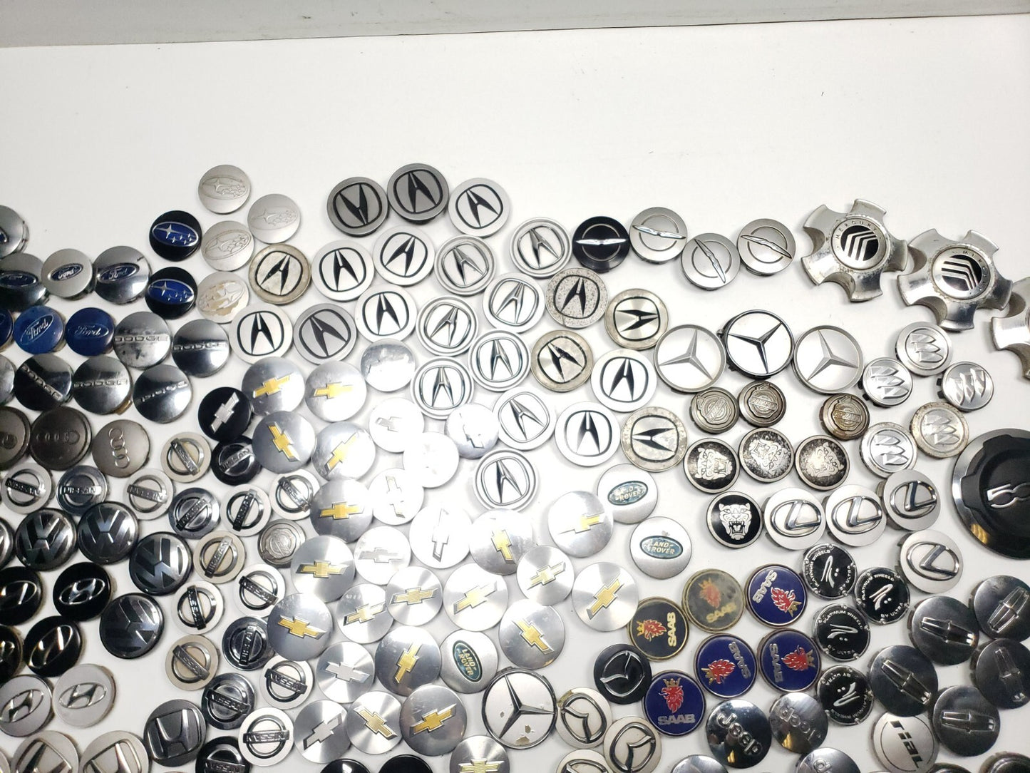 Wheel Center Hub Cap 246pcs