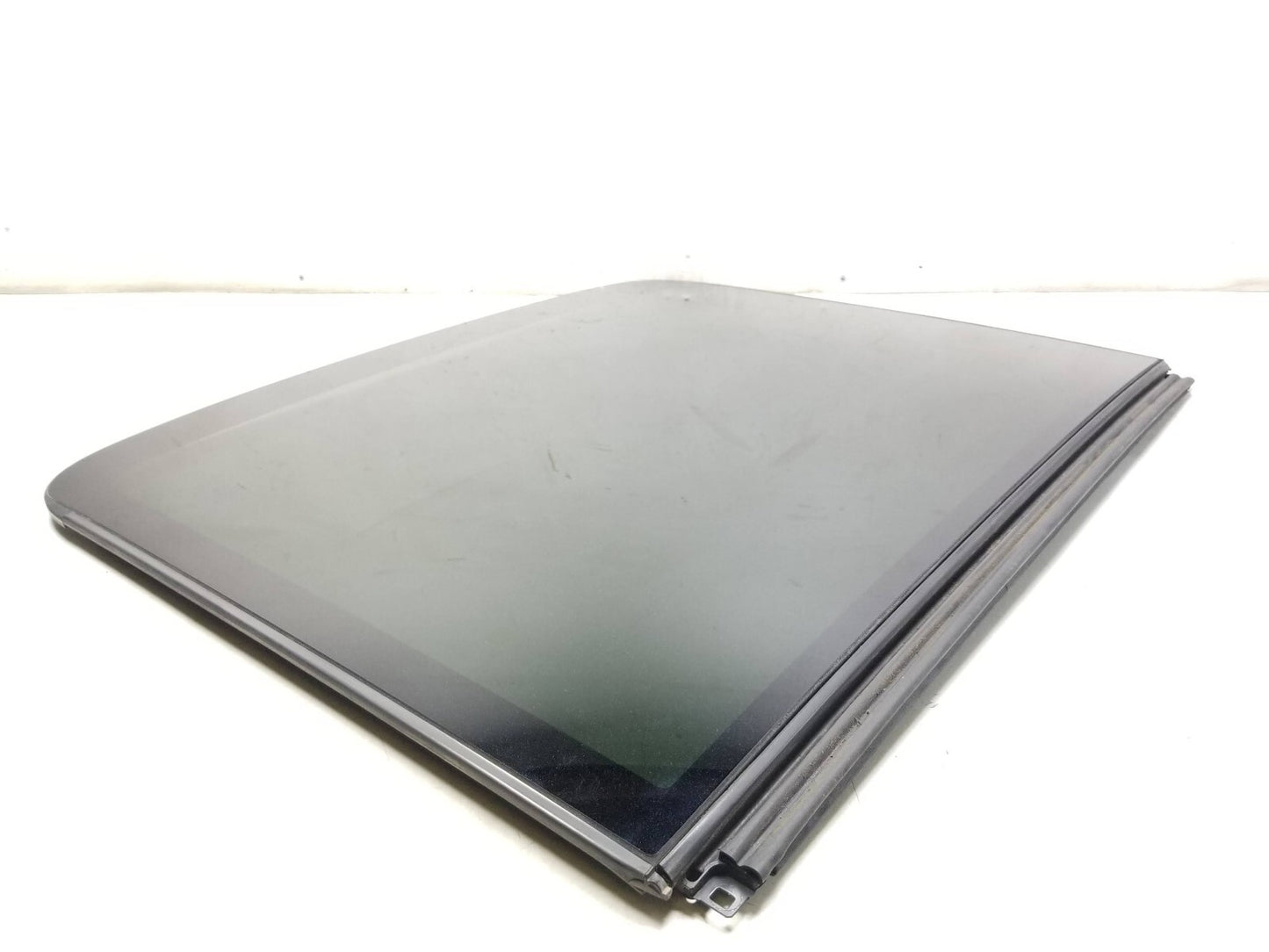 2009 - 2017 Audi Q5 Sunroof Glass Rear 5n0877056 OEM ✅