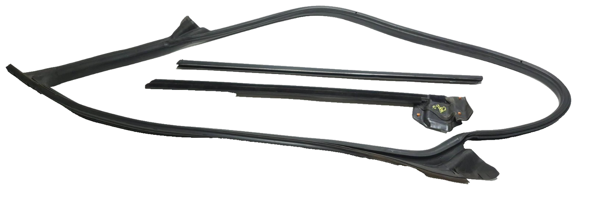 2018 Tesla Model 3 Front Door Seal & Belt Molding Driver Side Lh 3pcs OEM