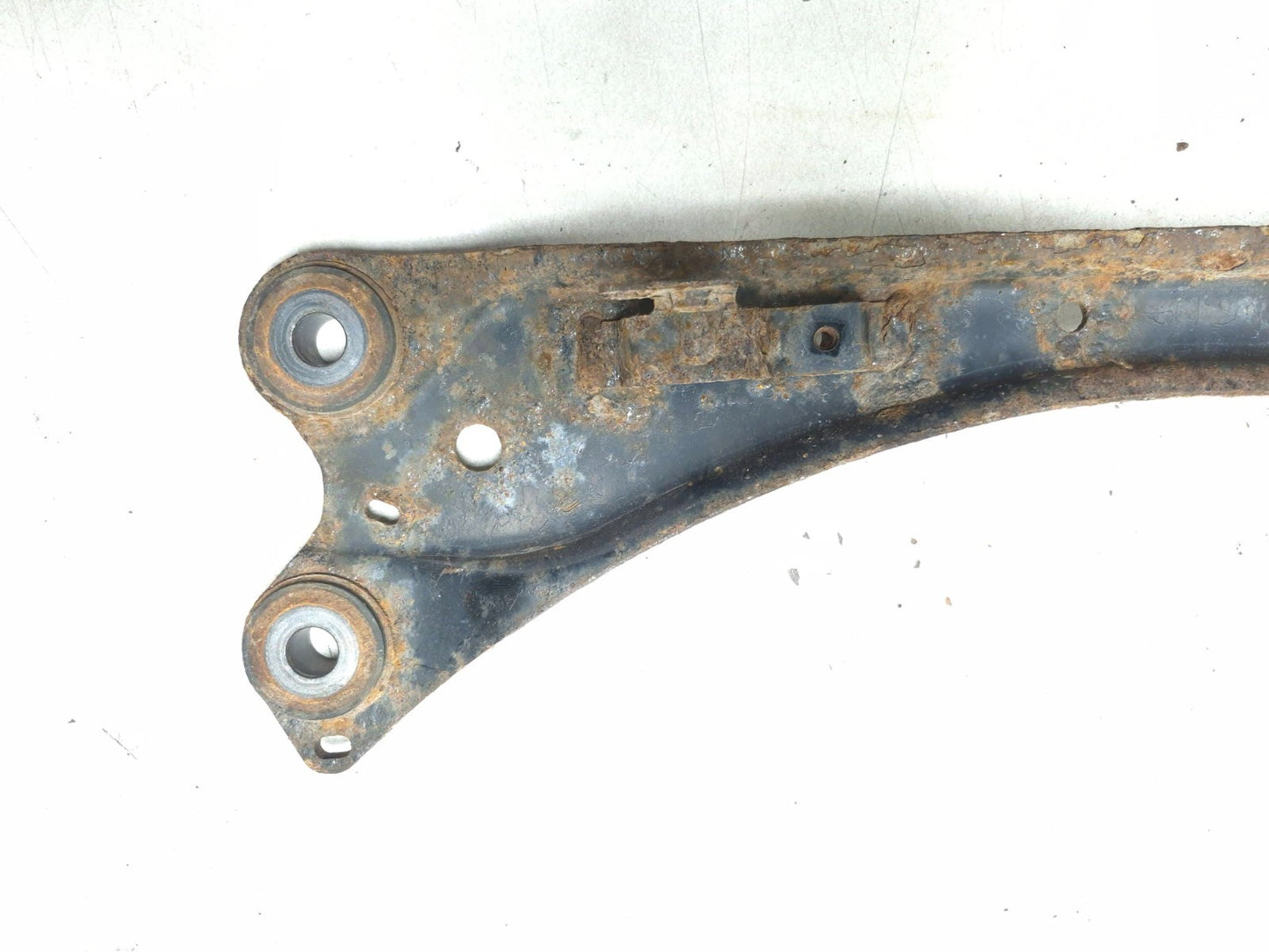 2010 Lexus Hs250h Rear Suspension Trailing & Lower Arm Passenger Side Pair OEM