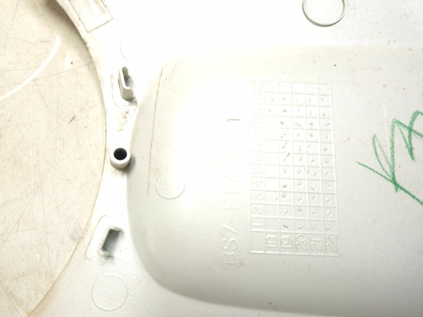 2024 Yamaha R3 Yfz320 Fuel Tank Cover Top OEM