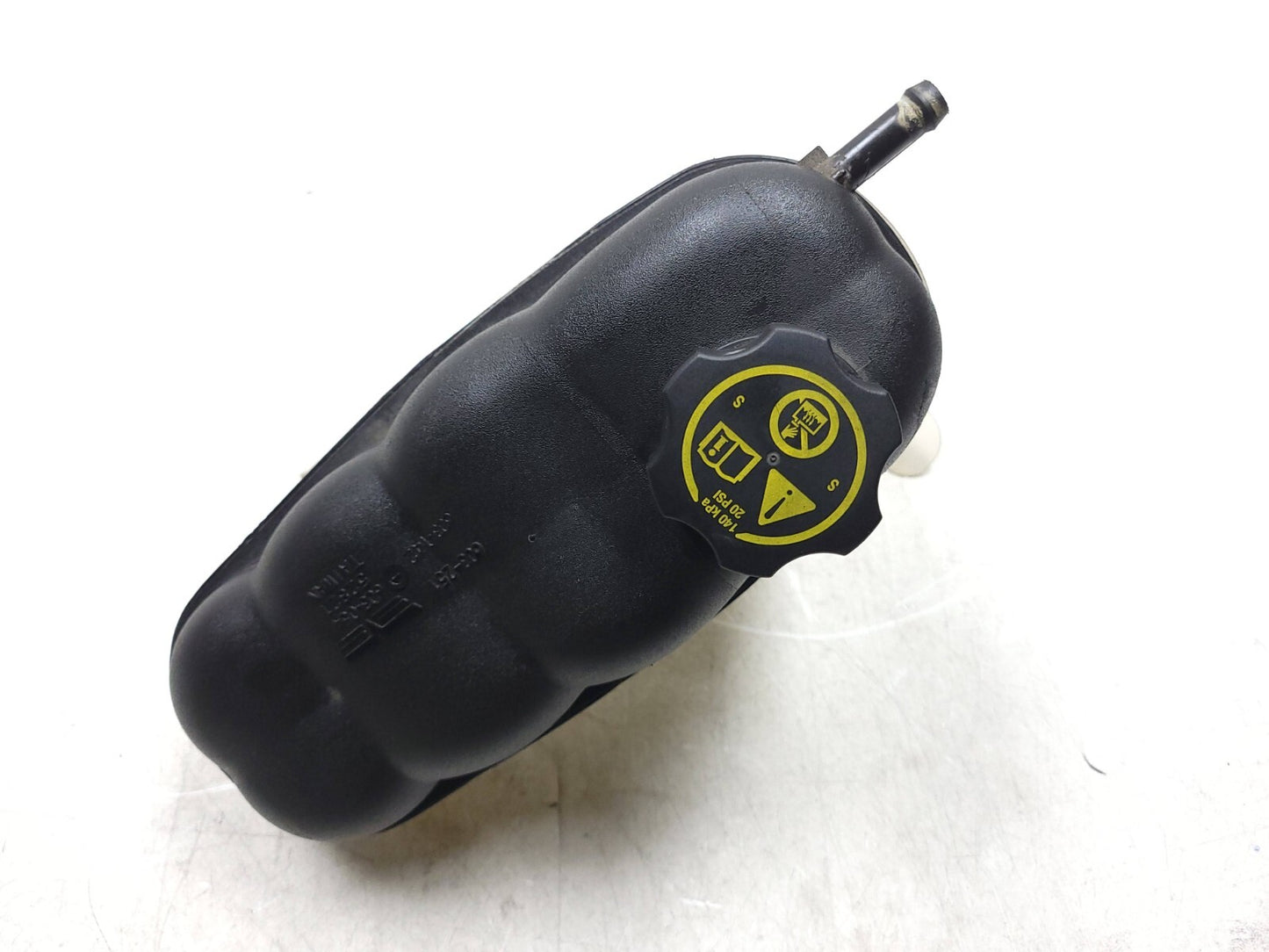 2010 - 2014 Chevrolet Suburban Tahoe Ls Coolant Tank Reservoir OEM
