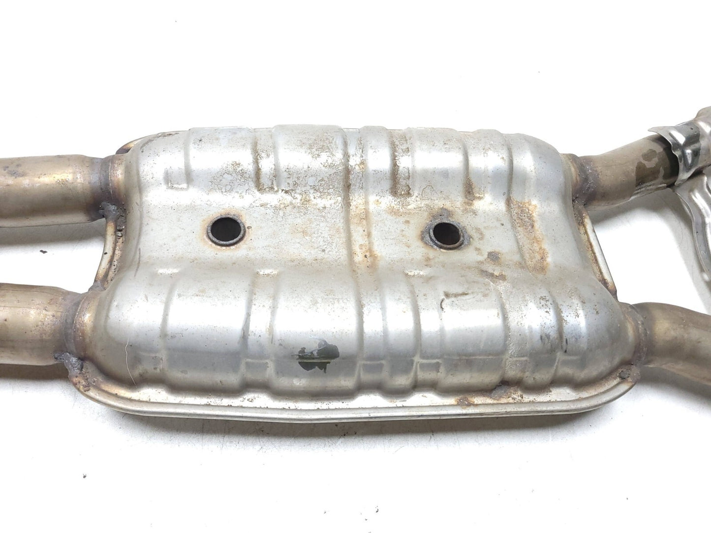 09-12 Hyundai Genesis Exhaust Resonator Muffler Tail System 4.6l OEM Sedan