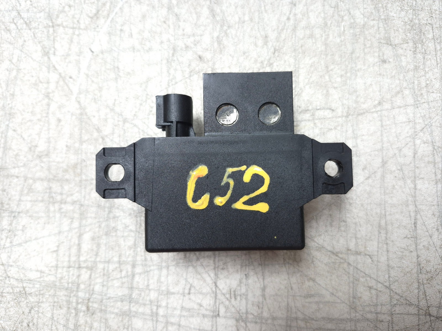 2008 BMW X6 E71 Engine Cooling Fan Relay Module OEM