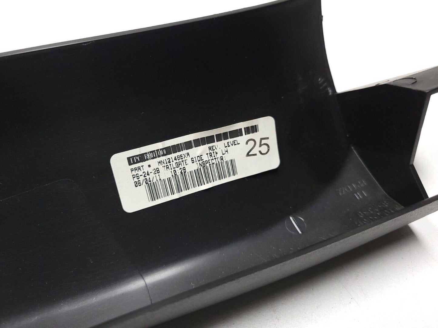 09 - 12 Mitsubishi Eclipse Hatch Tailgate Trim Cover 3pcs OEM 51k