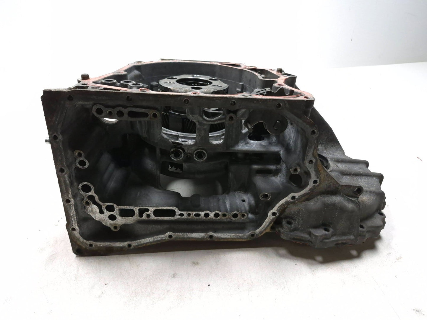 2012 Toyota Camry Automatic Transmission Case 3514133140 2.5l OEM