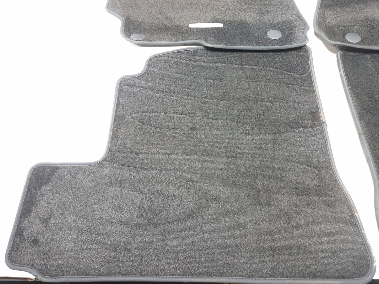 2010 Mercedes S400 Floor Mat Carpet 4 Pcs OEM