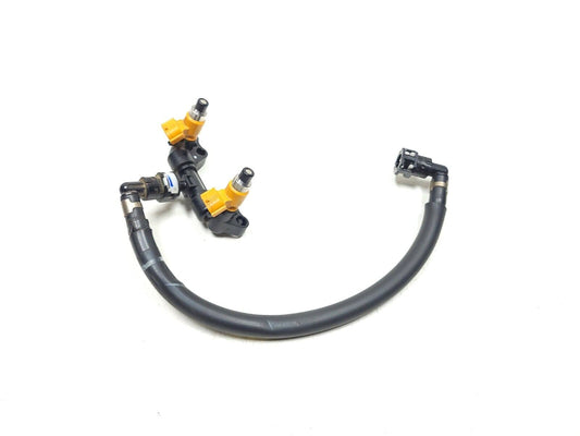 2013 - 2018 Honda Cbr500r Cb500f Fuel Rail & Injector OEM