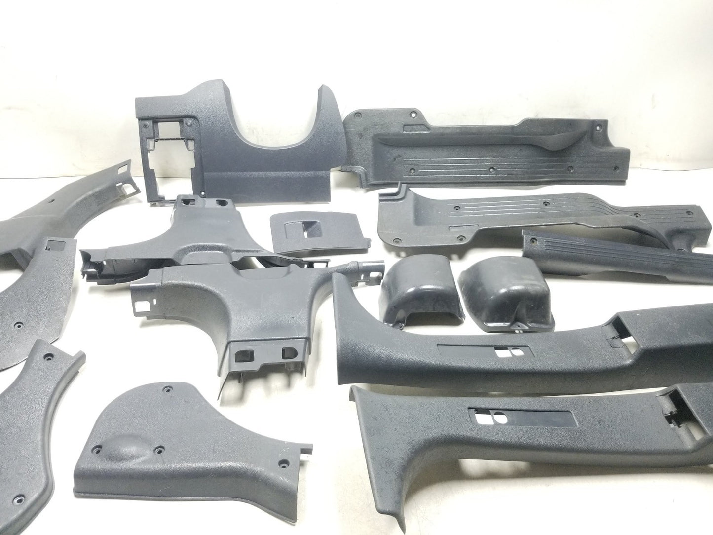 10 - 13 Ford Transit Connect B C Pillar Panel Cover Trim Set 13 OEM